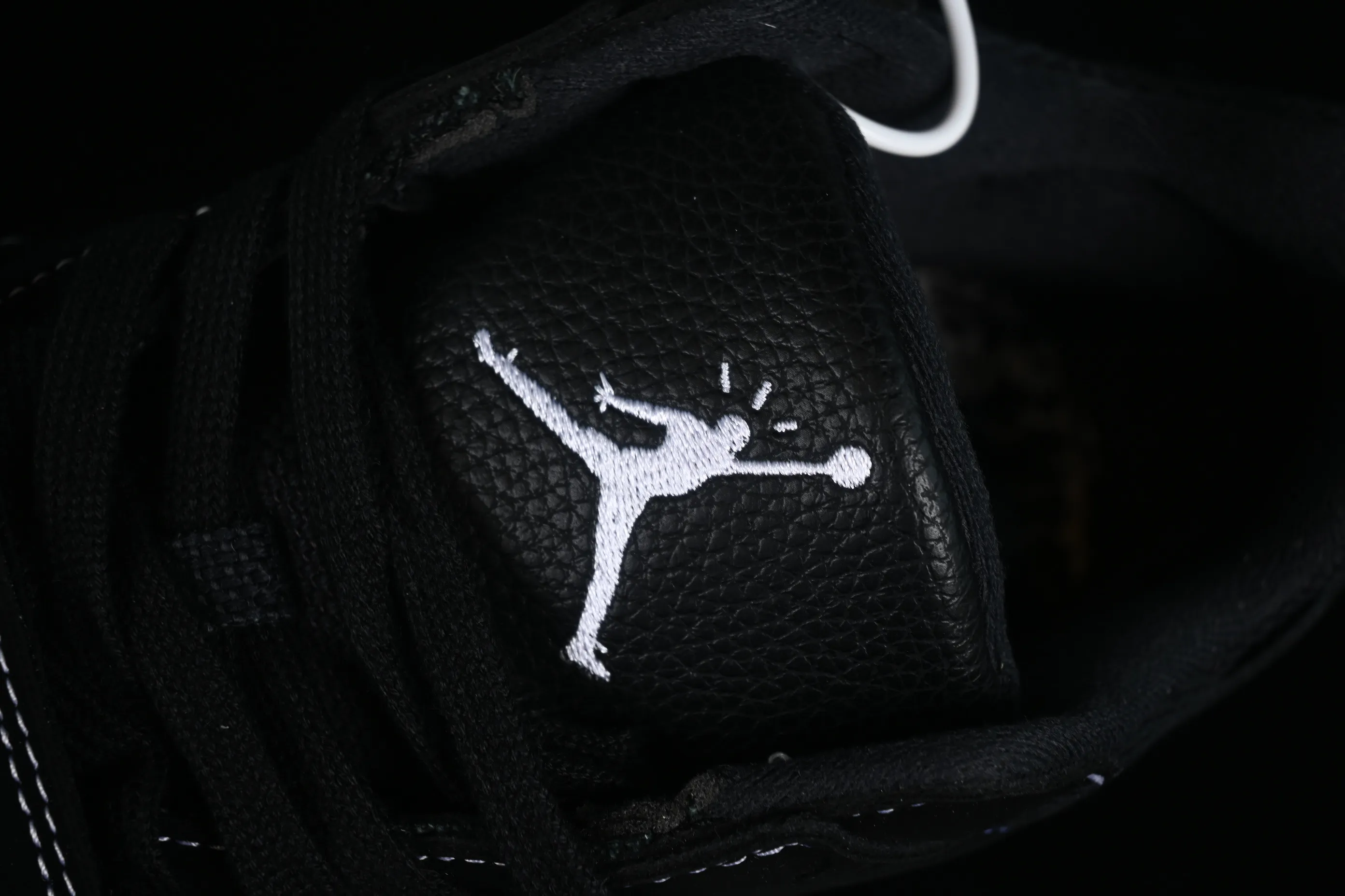 All categories Air Jordan Jordan series basketball shoes Air Jordan 1 Low F version Travis Scott x Jordan Cut The Check AJ1 Joe 1 hook and loop fashion basketball shoes DR9317-001
